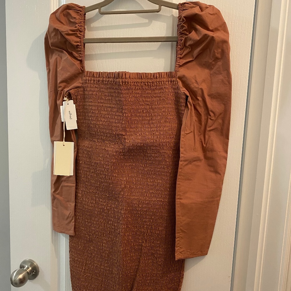Wilfred body con mocha dress maelys